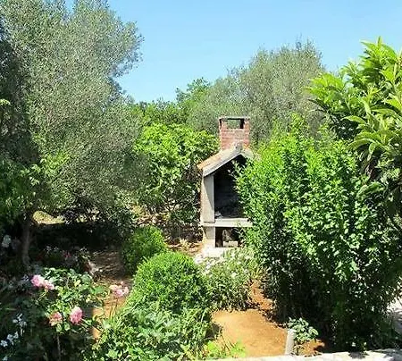 Casa vacanze Secluded Holiday Ivan Kukljica